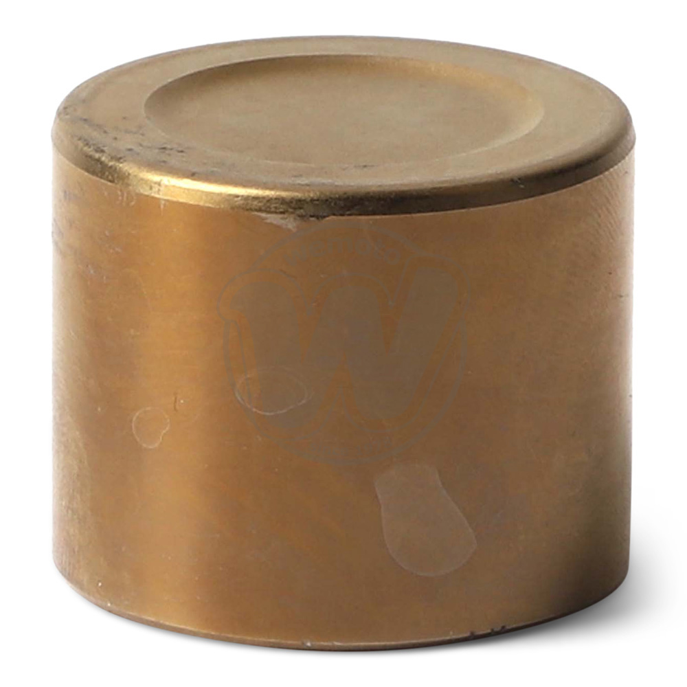 0CW3122_aa6414 three.jpg